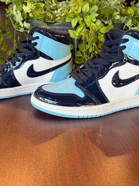 Nike Air High-Top Patent Leather Sneakers in Navy, White & Light Blue